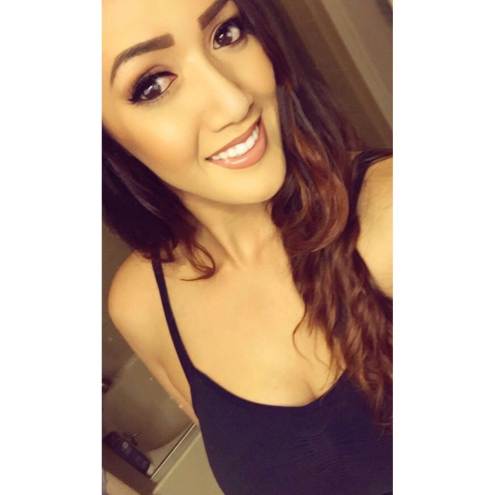Meet the Seller, Victoria!